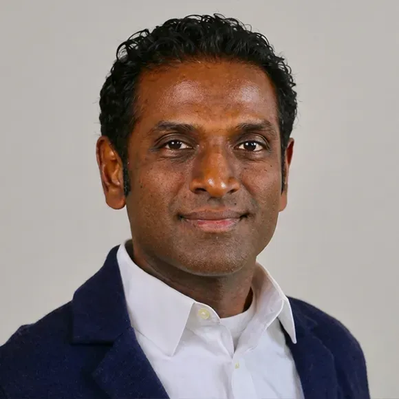 Portrait of Vamshi Sriperumbudur